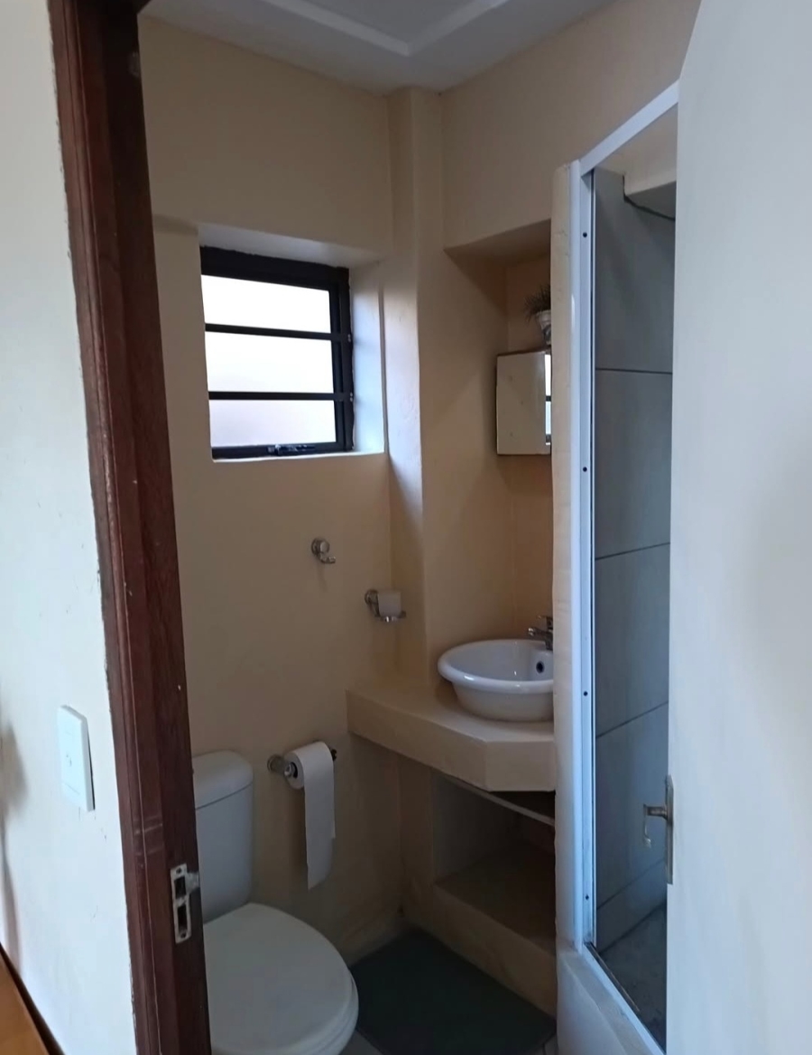 To Let  Bedroom Property for Rent in Reebok Western Cape